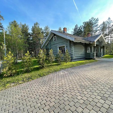 Kasepuu Holiday House Uulu Exteriör bild