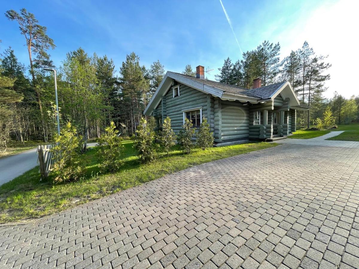 Kasepuu Holiday House Uulu Exteriör bild